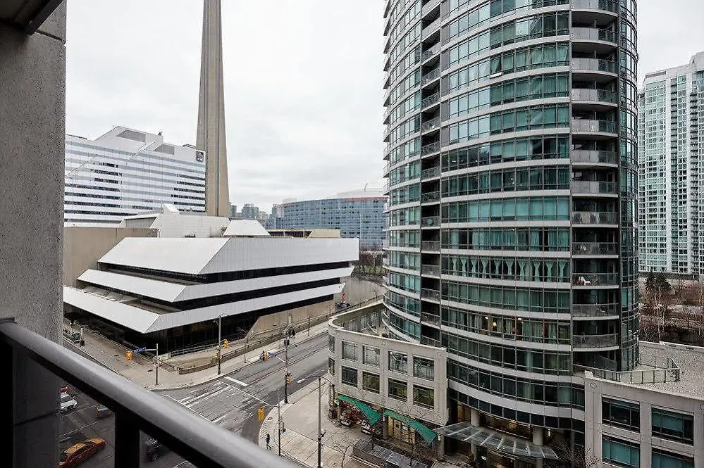 Atlas Suites 270 Wellington Toronto